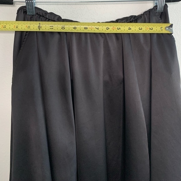 Torrid Dress with pockets Black Satin Lace Mini Skater size 00/Medium/10 - Picture 10 of 12